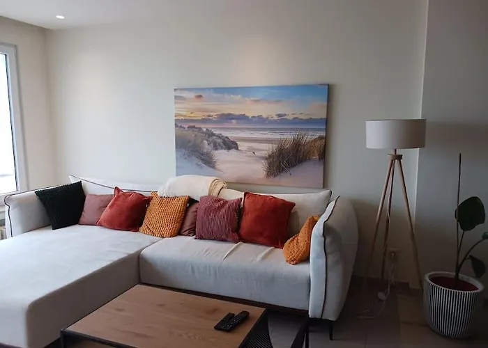 Appartement \'East\' Kortbij De Zee